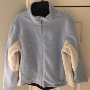 Ski and snow reversible fleece jacket.